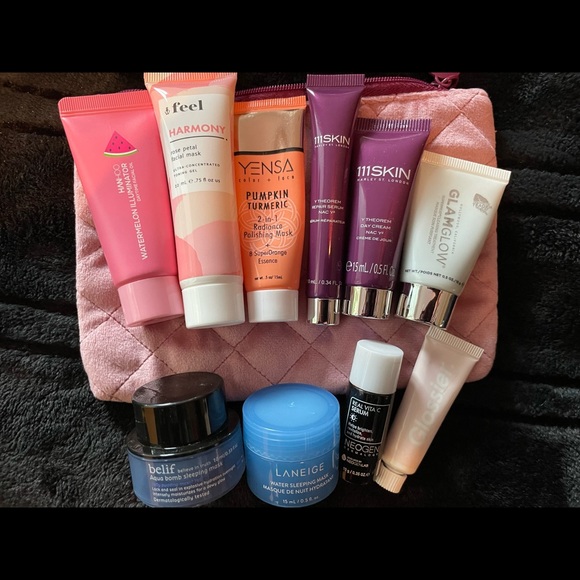 37. Face Essentials - Picture 2 of 3